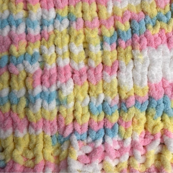 new Handmade Rainbow Chunky Crocheted Knit Sweater Cardigan 6-7 Girls - Picture 5 of 5